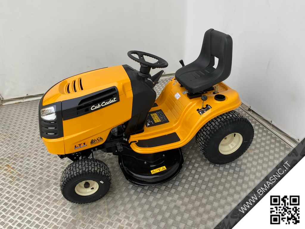 CUB_CADET_LT1_NS96_TRATTORINO_SCARICO_LATERALE_17.jpg