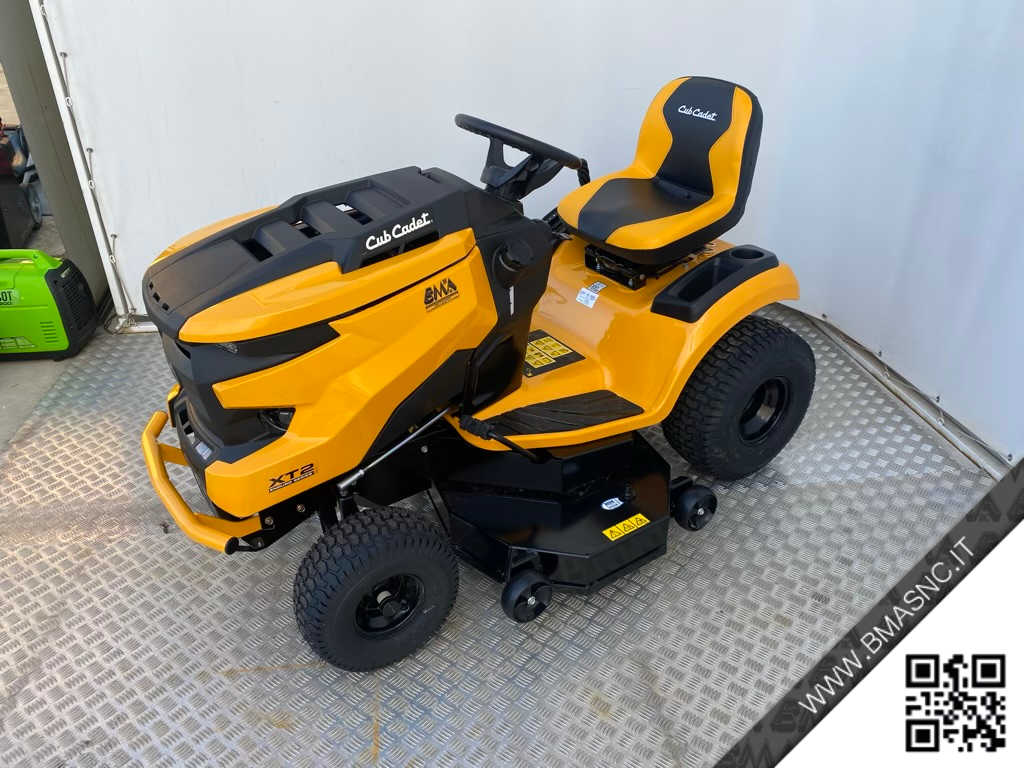 CUB_CADET_XT2_QS117_TRATTORINO_TOSAERBA_SC_NEW_2022_15.jpg