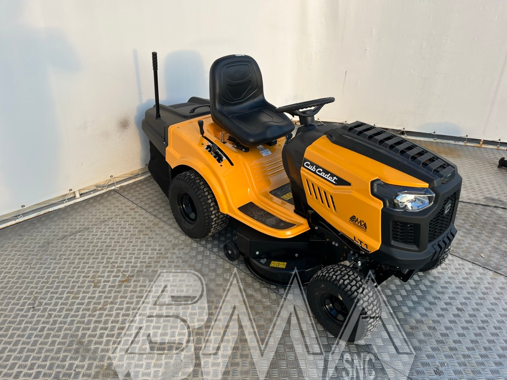 CUB_CADET_LT1_NR96_TRATTORINO_12.jpg