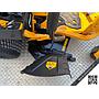 CUB_CADET_XZ5_137_TRATTORINO_TOSAERBA_A_LEVE_8.jpg